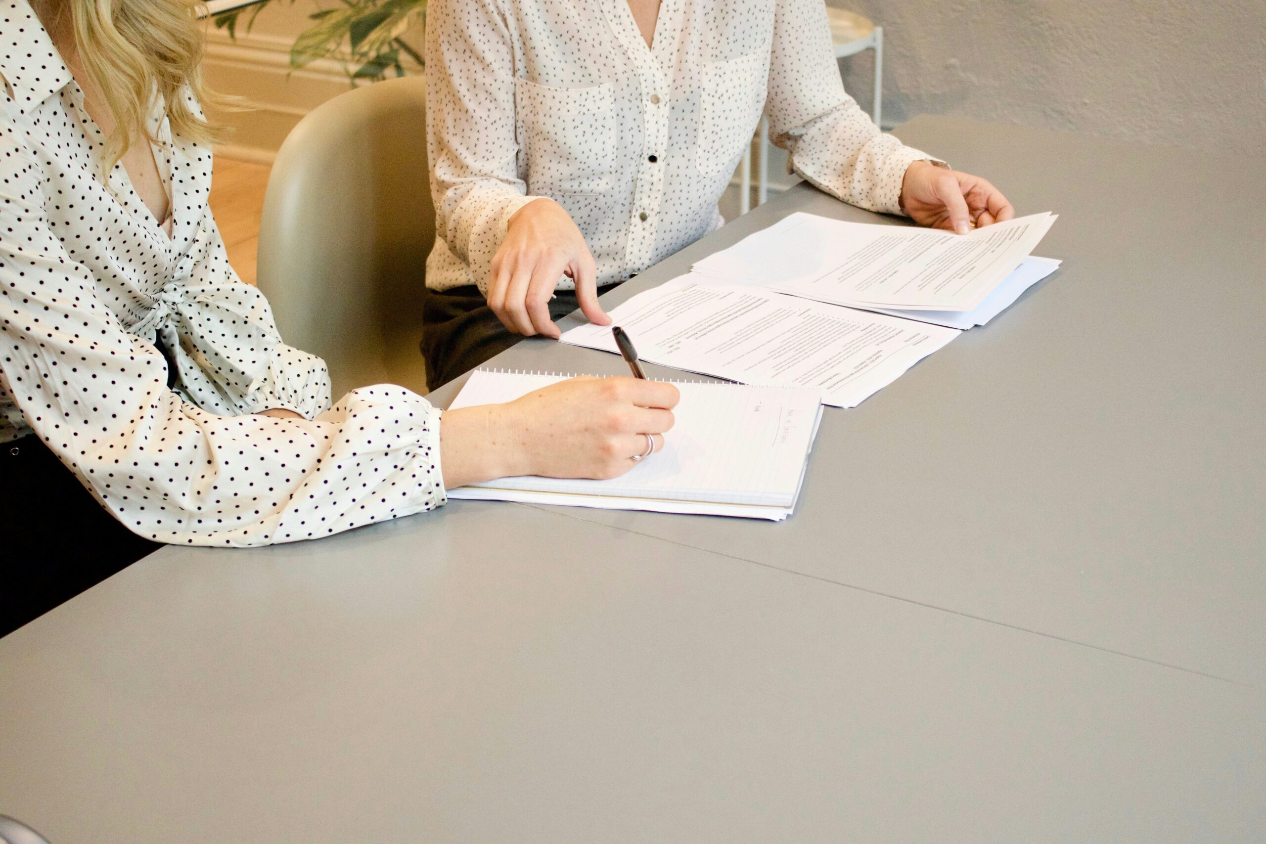 Testemunha no processo do trabalho: quem pode depor a seu favor?