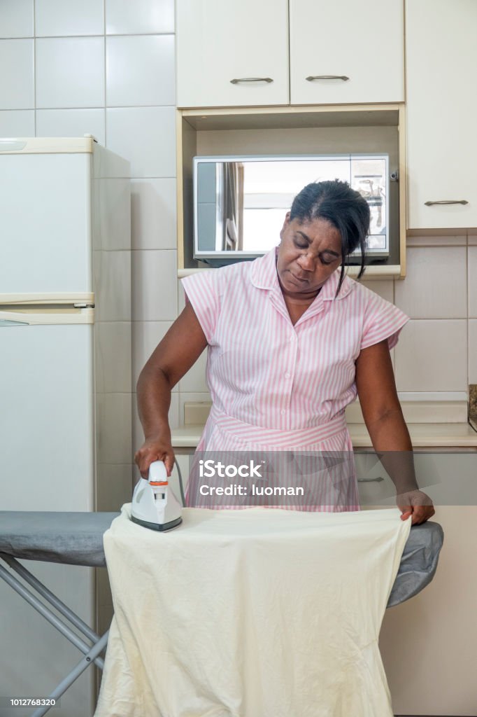 Direitos da empregada doméstica na rescisão de contrato