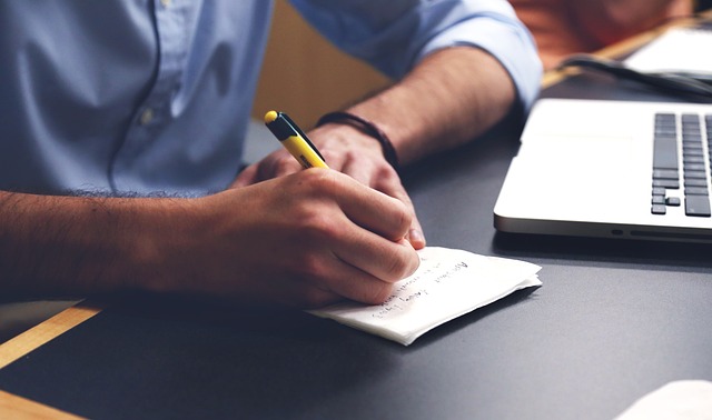 Aviso prévio: como funciona, importância e dicas para calcular eficientemente